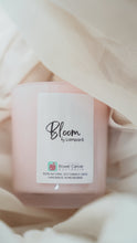 Load image into Gallery viewer, Bloom Soy Candles
